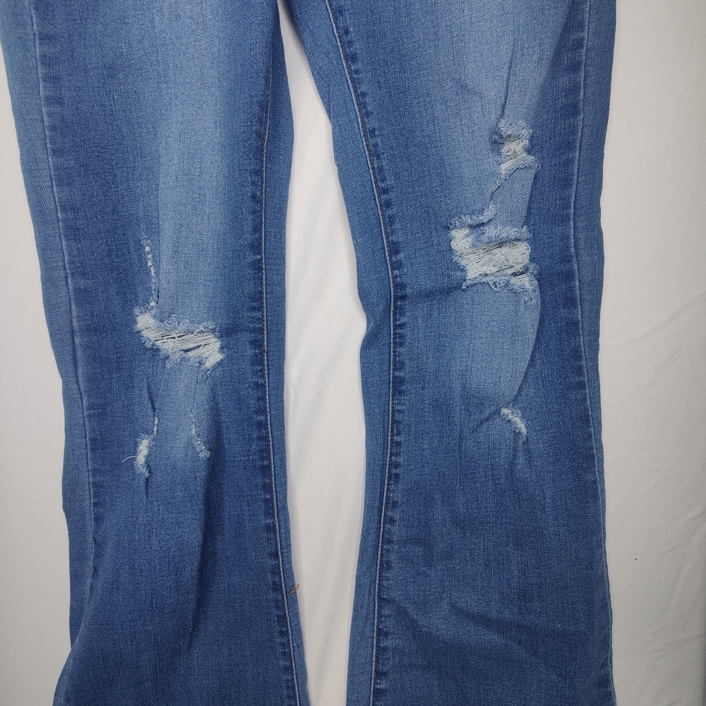 Simple Society Women's High-Rise Button-Fly Jeans — Classic Blue - Picture 7 of 9